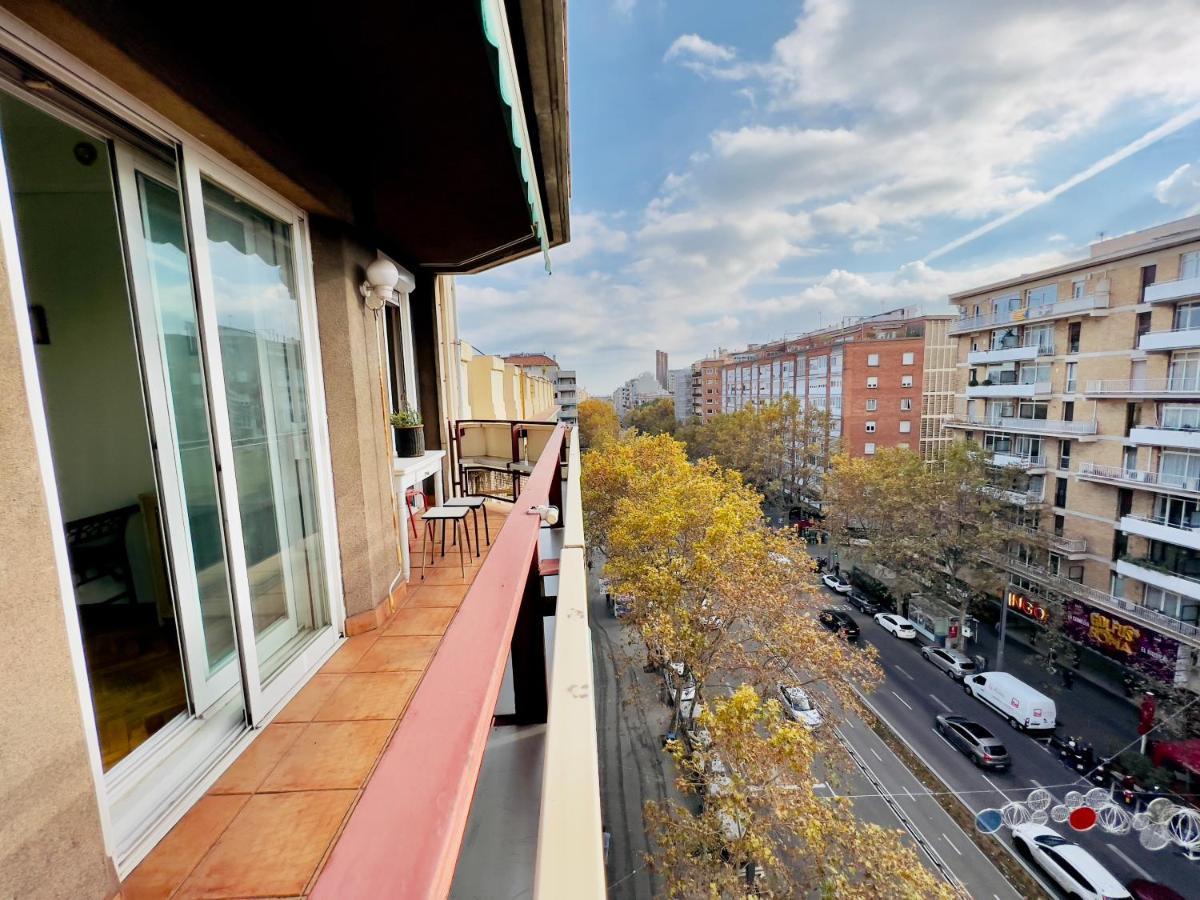Your Second Home In Barcelona With Private Room And Private Bathroom Close To Montjuic, Pl Espana, La Rambla, Ferry Port المظهر الخارجي الصورة
