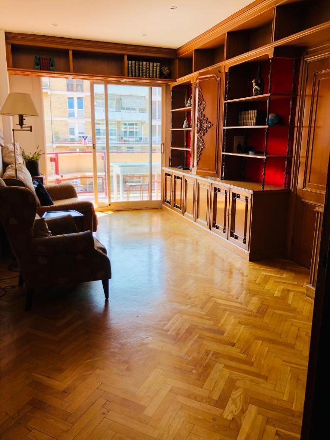 Your Second Home In Barcelona With Private Room And Private Bathroom Close To Montjuic, Pl Espana, La Rambla, Ferry Port المظهر الخارجي الصورة